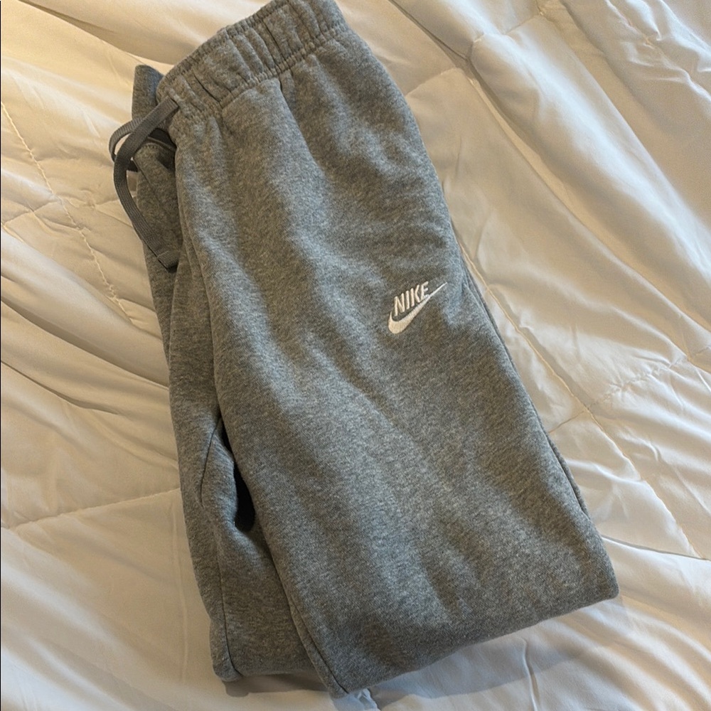 Nike Gray Sweatpants with Elastic Cuffs and Drawstring Waistband